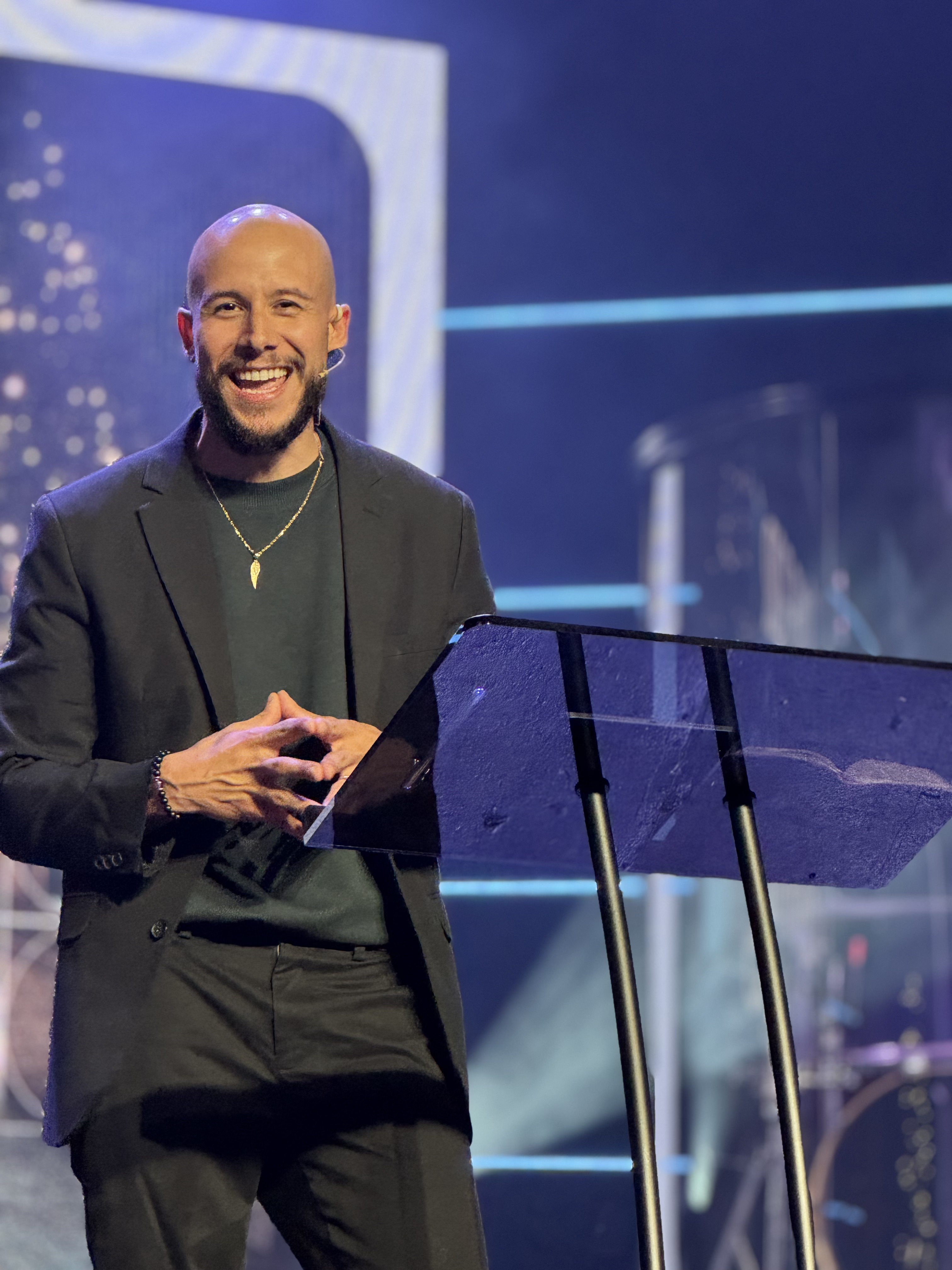 Pastor Alex